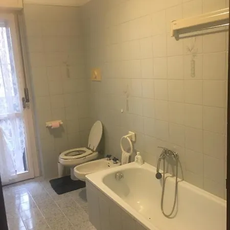 Apartmán Home Domy Rho